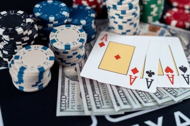 Lucky Neko reel symbols and winning combinations on slot situs